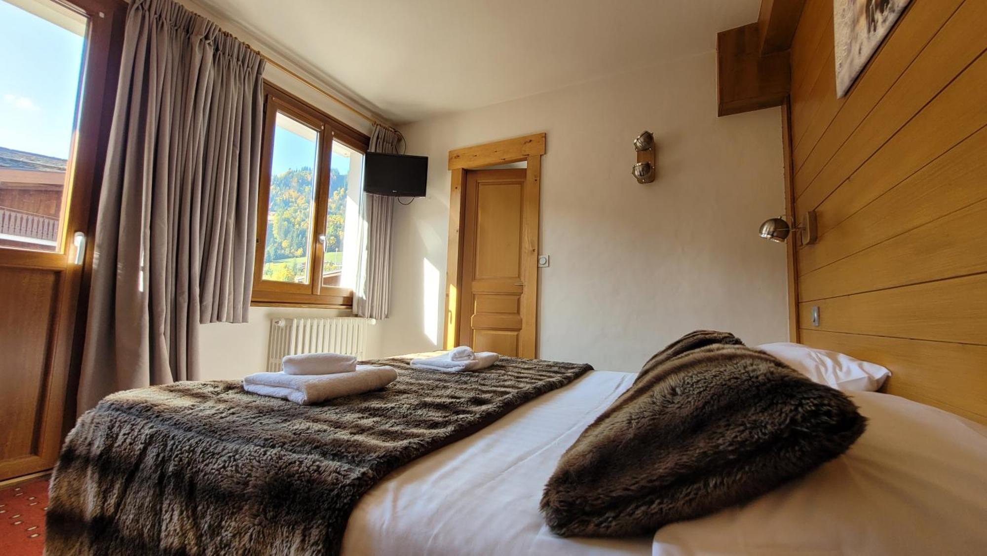 Hotel Christiania ลาคลูซาซ์ ภายนอก รูปภาพ