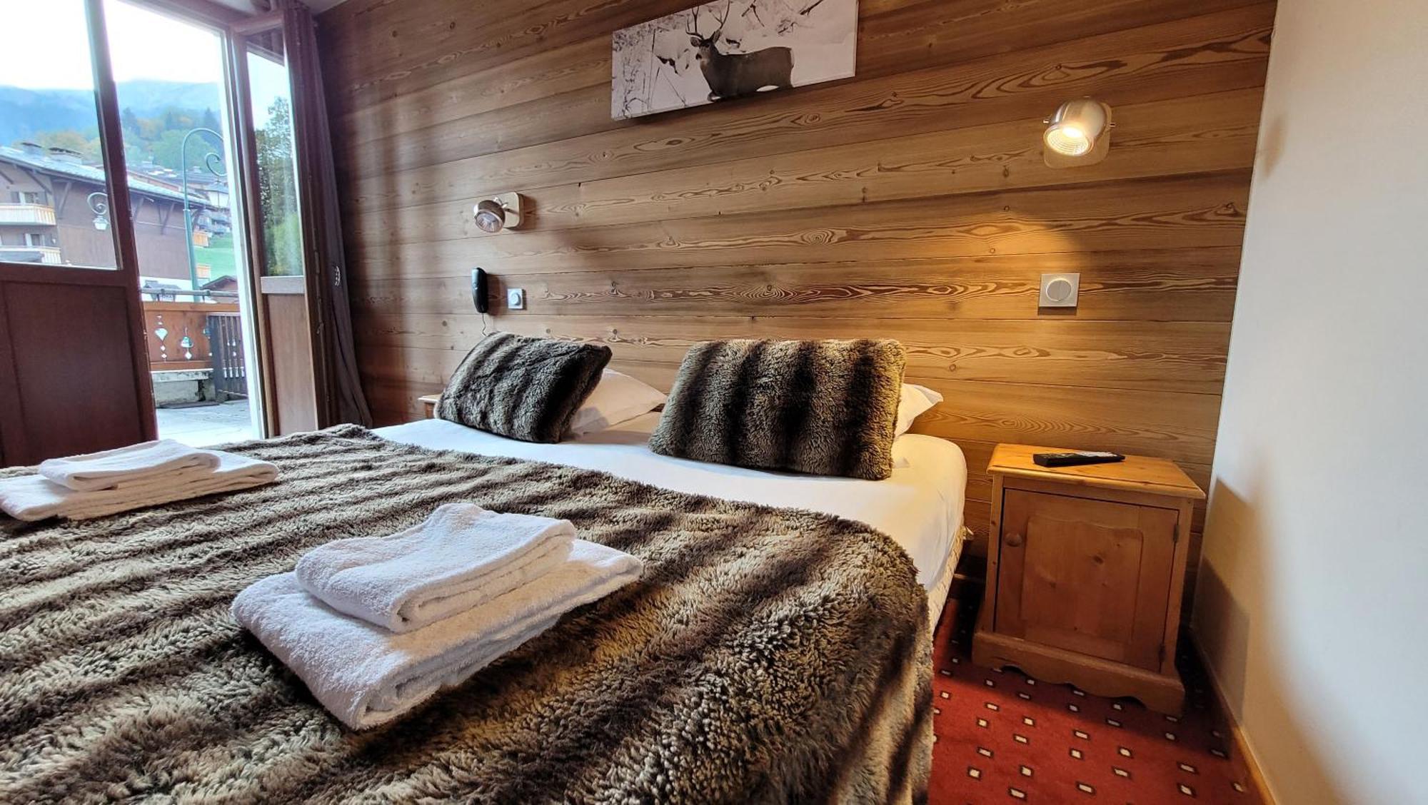 Hotel Christiania ลาคลูซาซ์ ภายนอก รูปภาพ